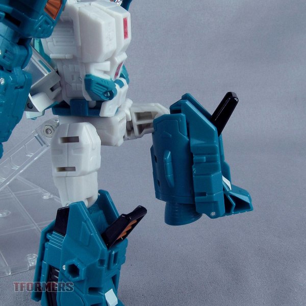 Deluxe Topspin Freezeout   TFormers Titans Return Wave 4 Gallery 049 (49 of 159)